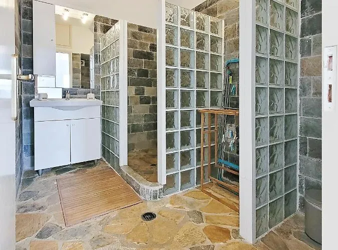 Sempreviva Sea Daire Diakofti